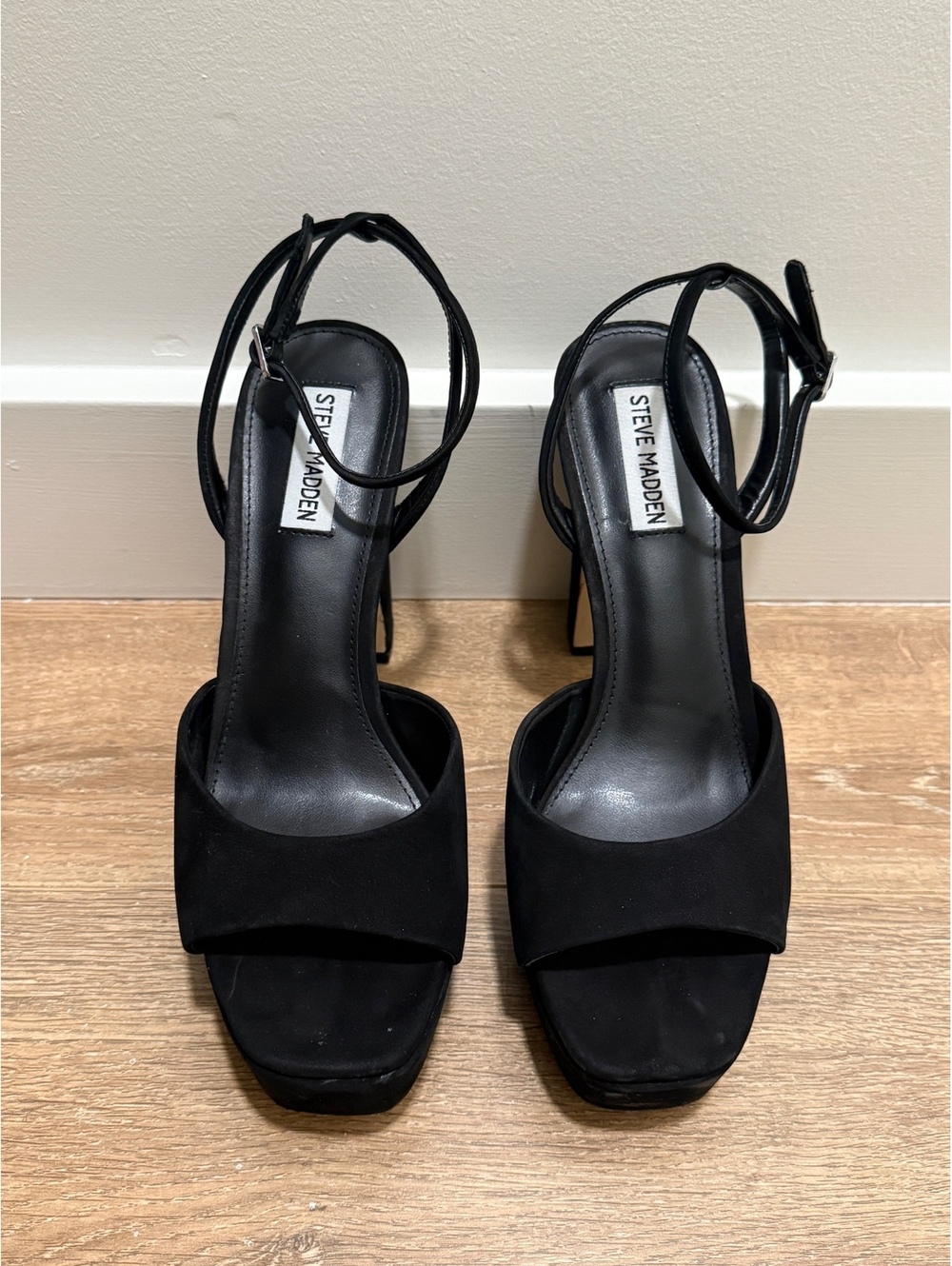 Steve Madden Black Suede 5.5” Block Heel Sandals with Ankle Strap | Size 8.5M